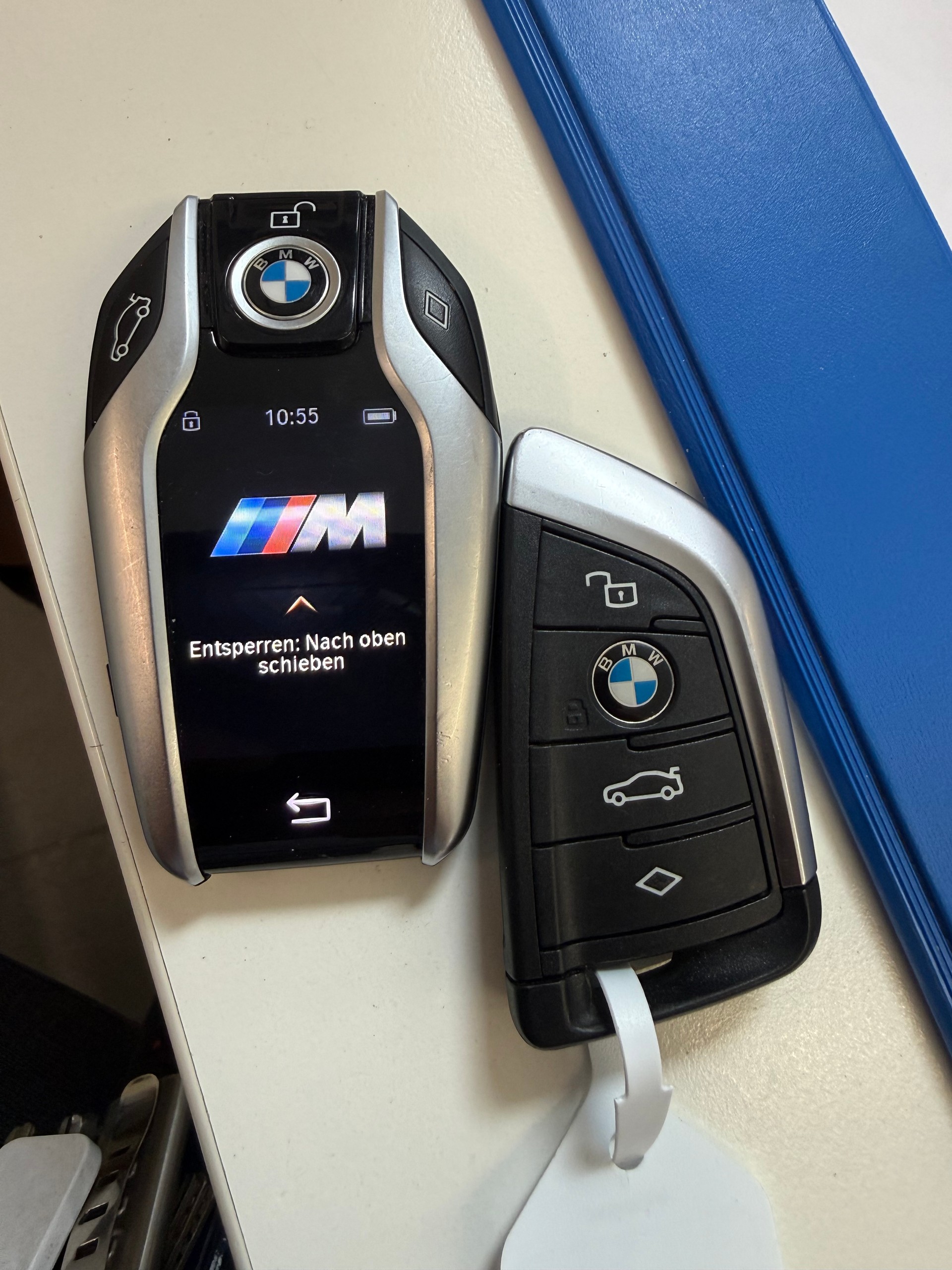 BMW X4 xDrive 48V M40d Steptronic-image-24