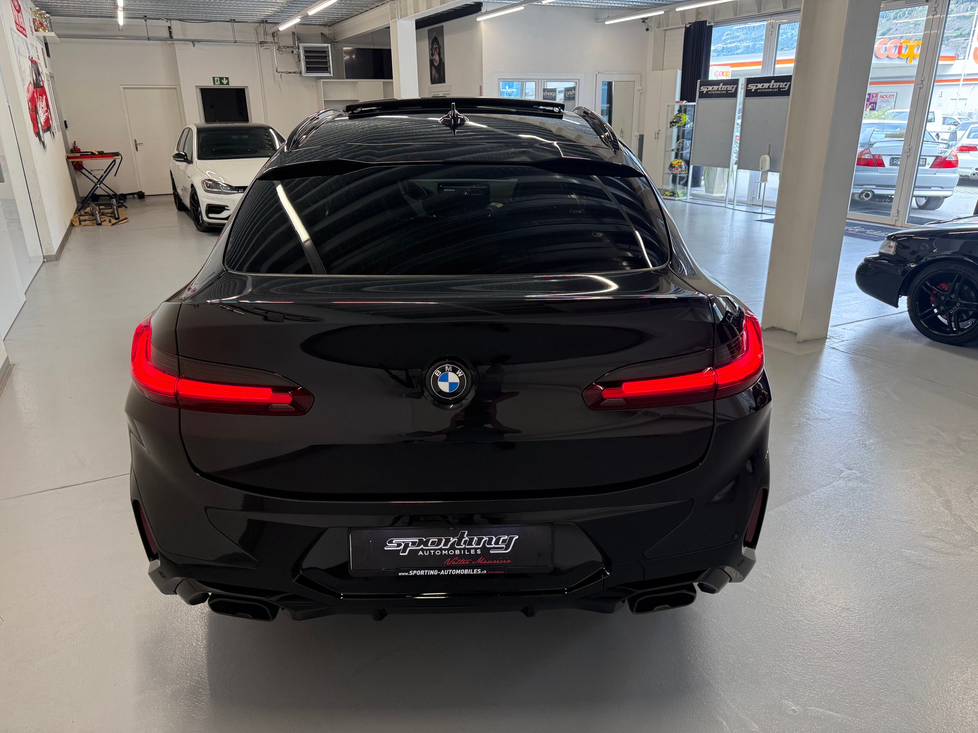 BMW X4 xDrive 48V M40d Steptronic-image-8