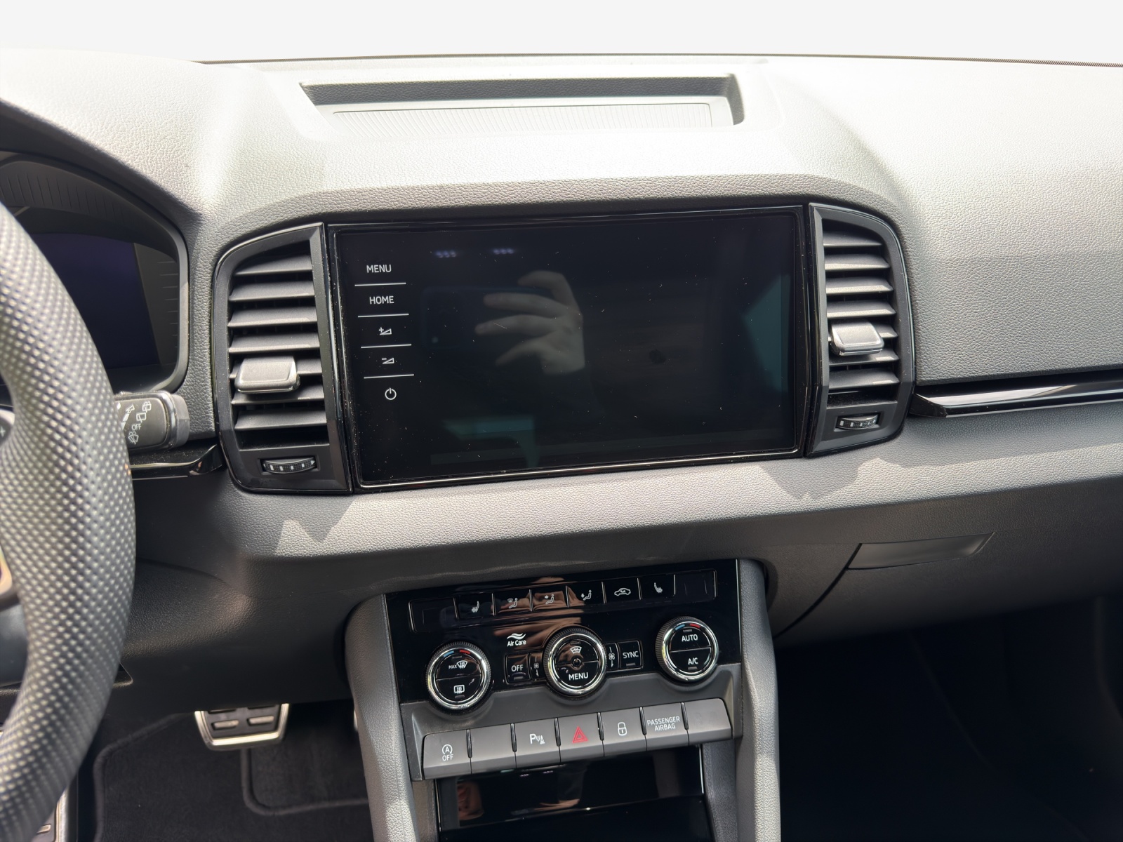 SKODA Karoq 2.0 TSI SportLine 4x4 DSG-image-10