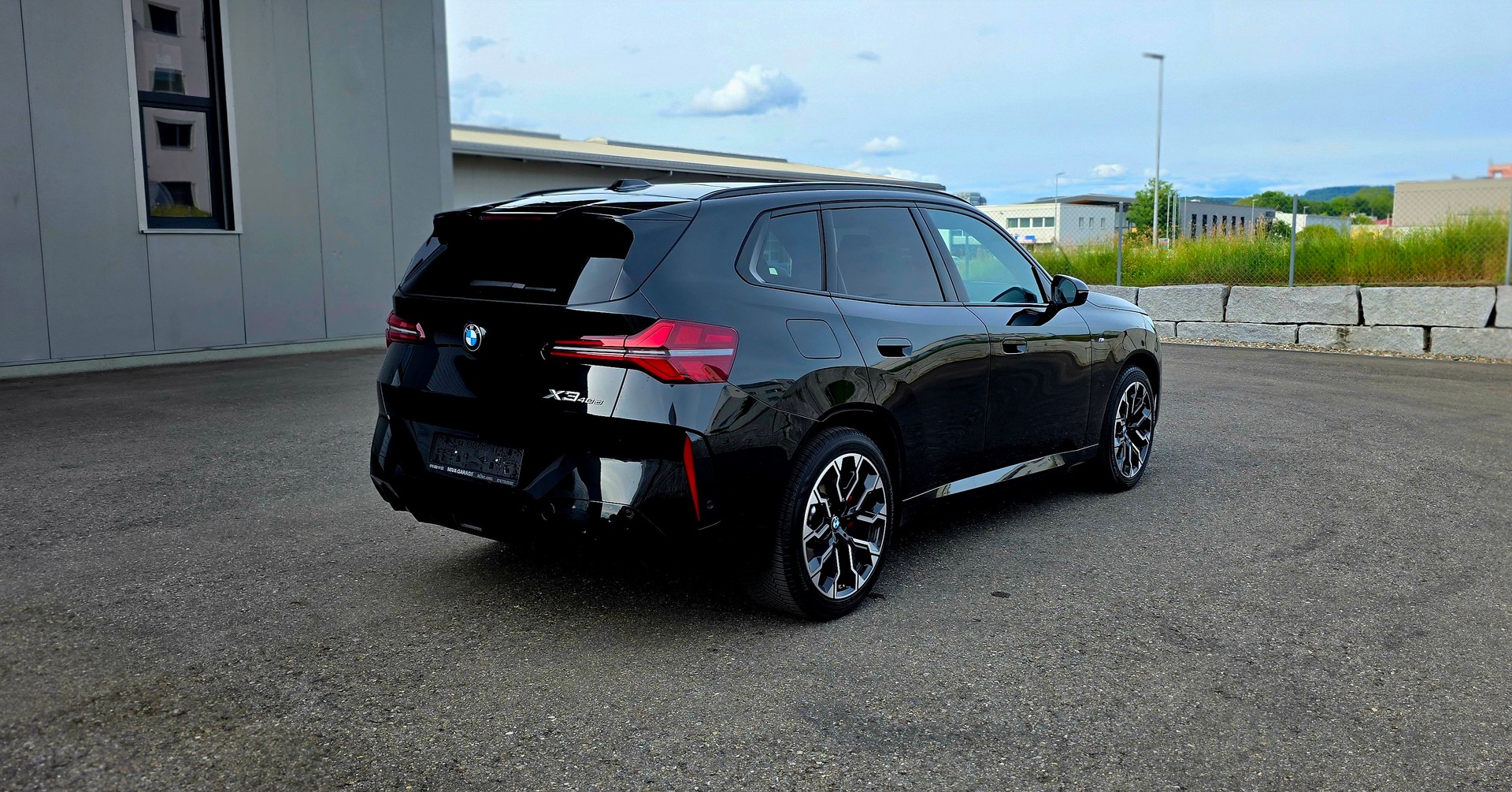 BMW X3 xDrive 48V 40d M Sport Pro * PANORAMA * ANHÄNGERKUPPLUNG * ACC *-image-2