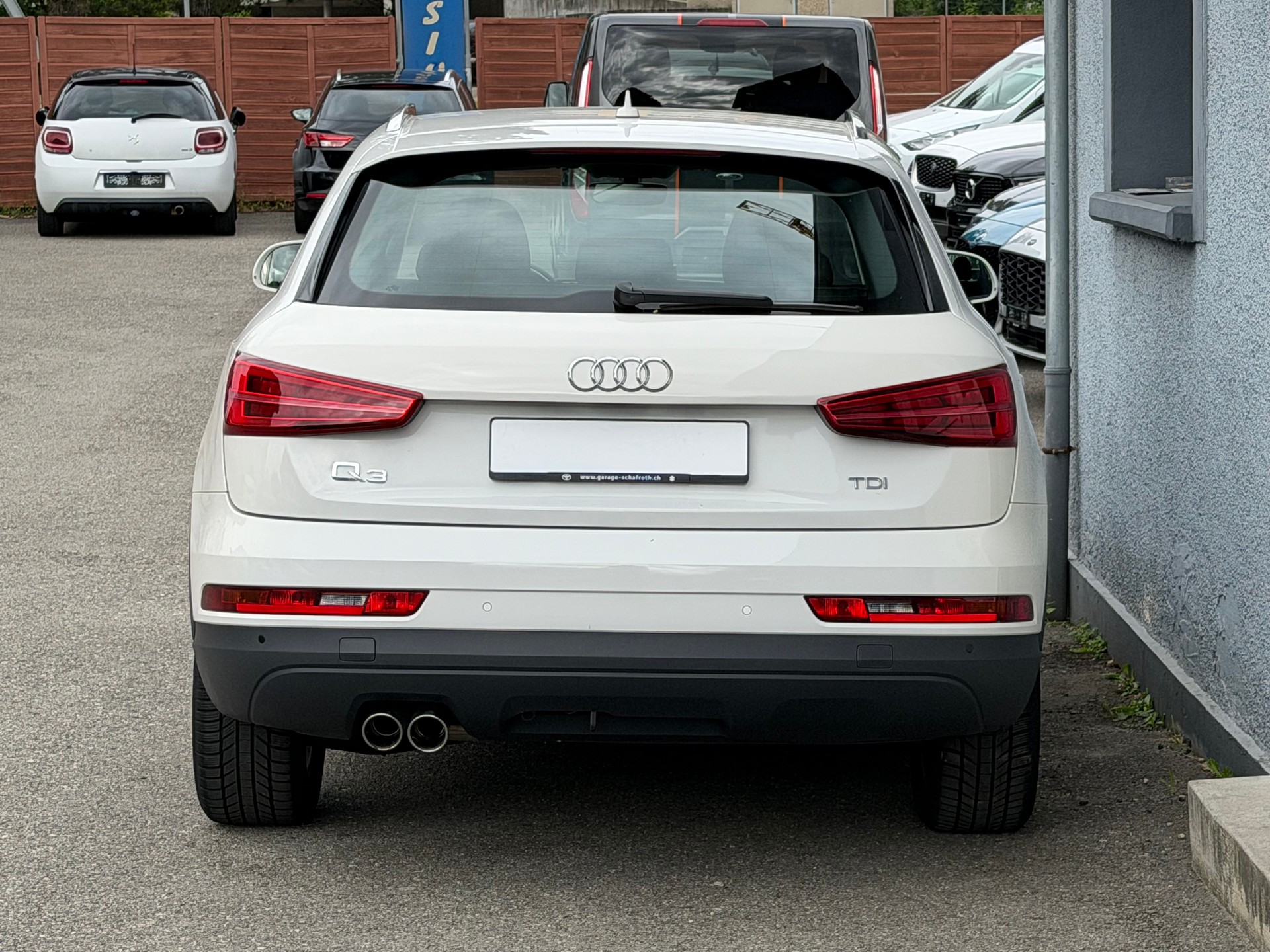 AUDI Q3 2.0 TDI design-image-4