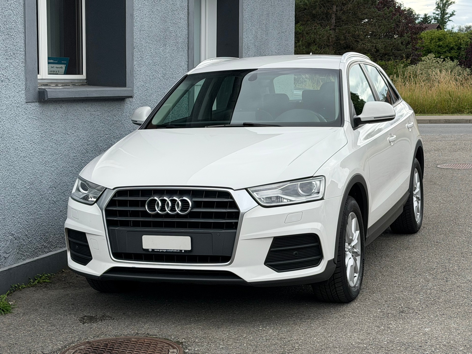AUDI Q3 2.0 TDI design-image-1