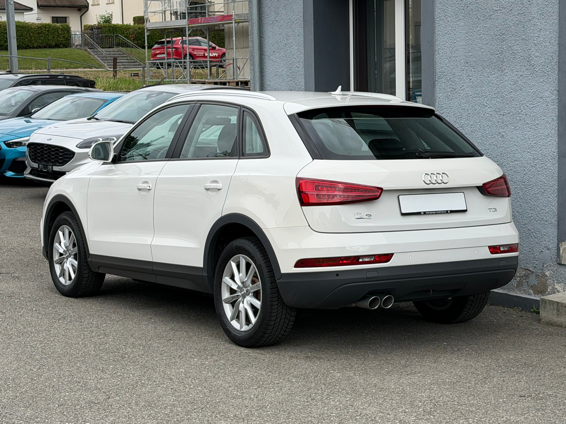 AUDI Q3 2.0 TDI design-image-3
