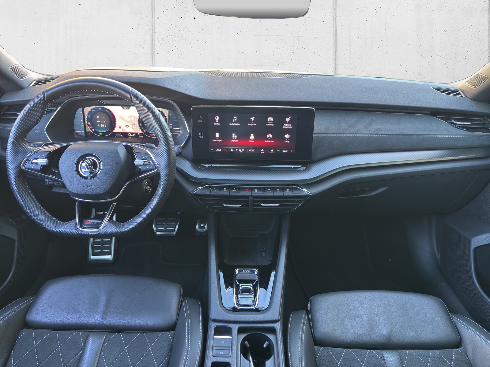 SKODA Octavia Combi 2.0 TDI DSG RS Plus 4x4 mit AHK Vorbereitung, Head-Up Display & elektr. Heckklappe-image-10
