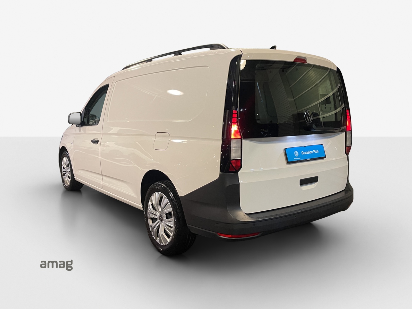 VW Caddy Cargo 2.0TDI Maxi 4Motion-image-2