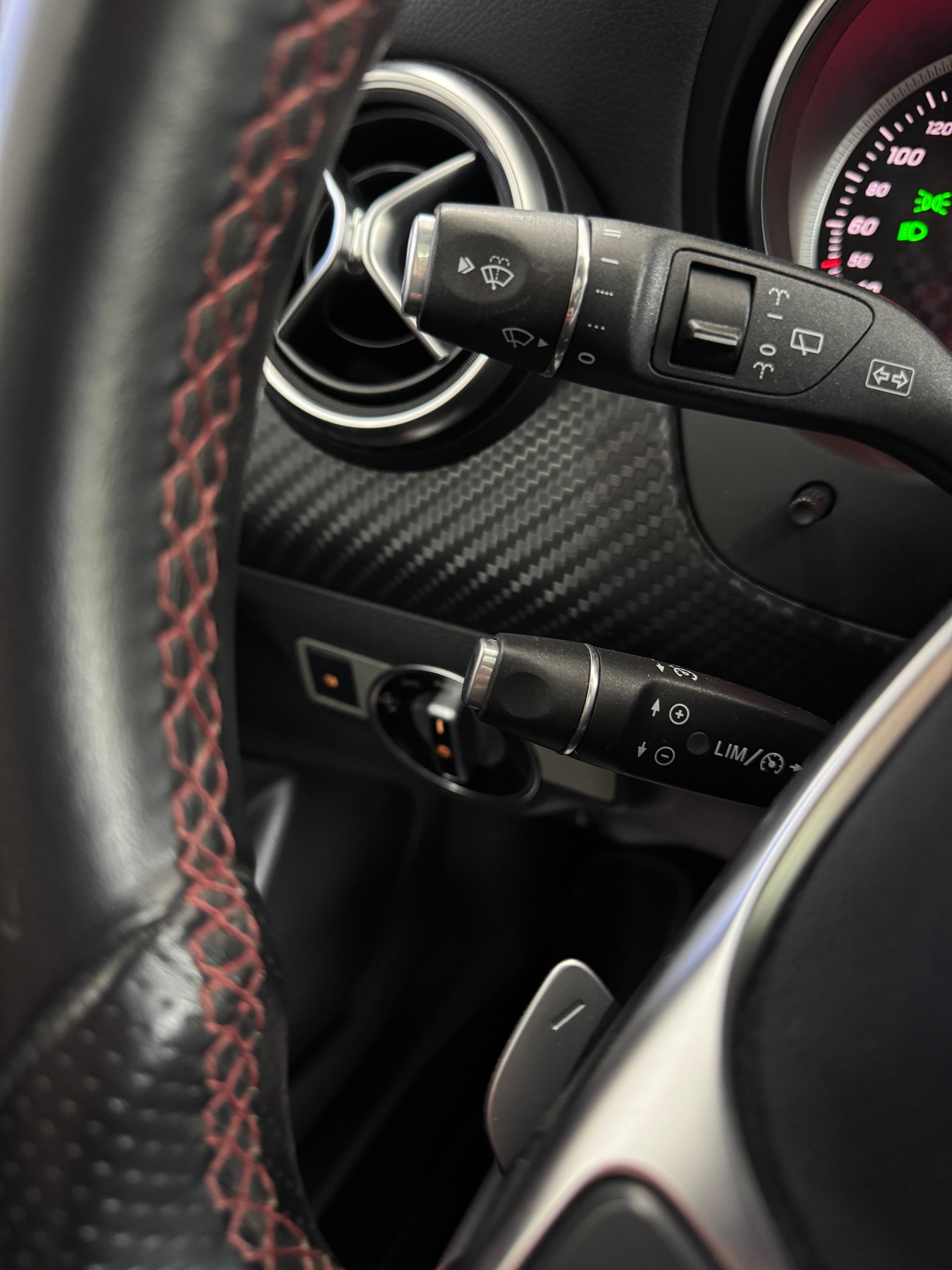 MERCEDES-BENZ A 200 CDI AMG Line 4Matic 7G-DCT*Panoramadach*-image-22