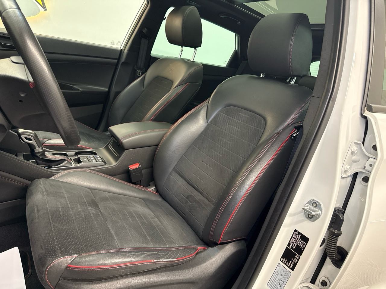 HYUNDAI Tucson 2.0 CRDI N-Line Mild Hybrid 4WD Automatic-image-3