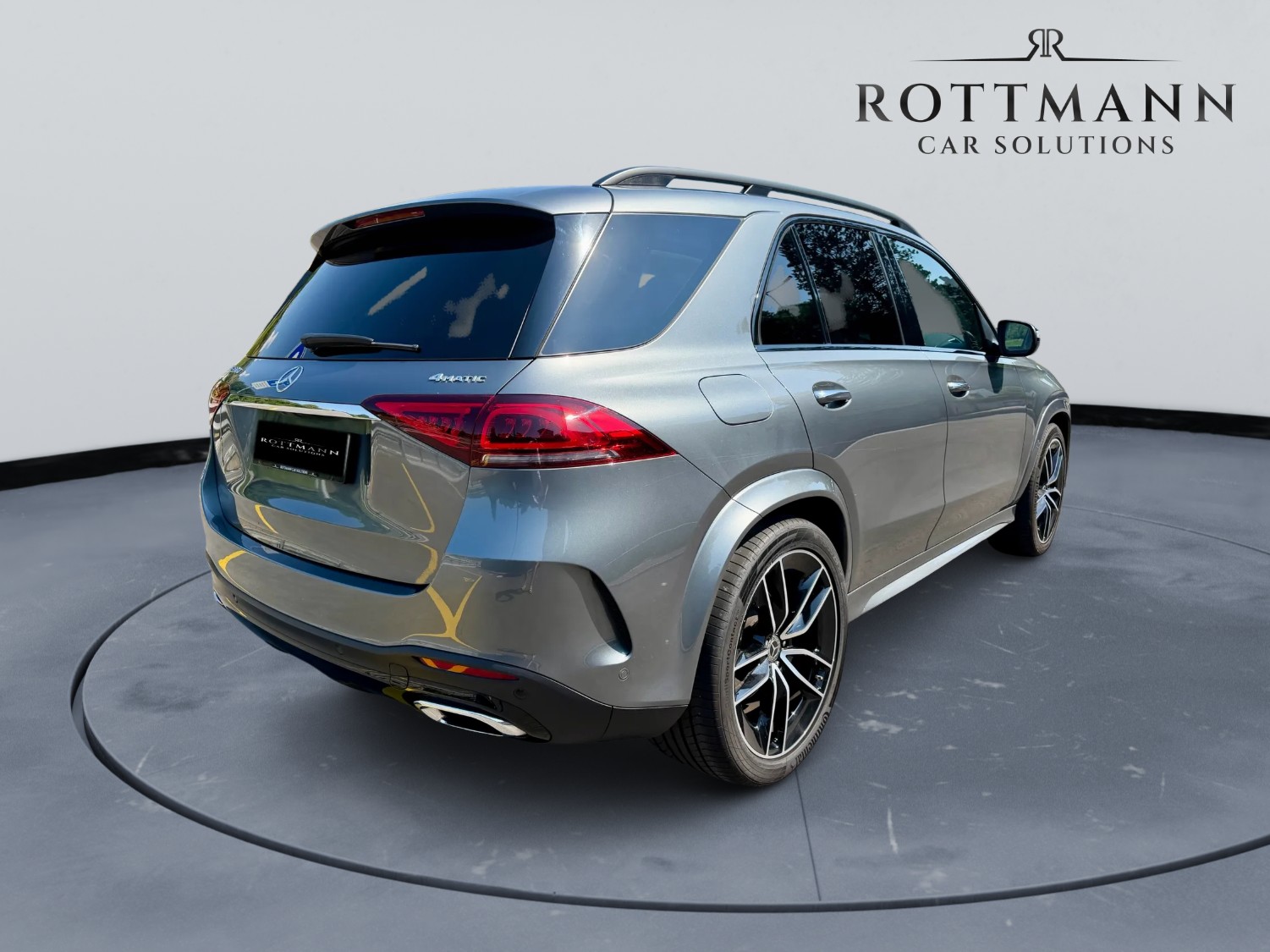 MERCEDES-BENZ GLE 350 d 4Matic AMG Line 9G-Tronic-image-5
