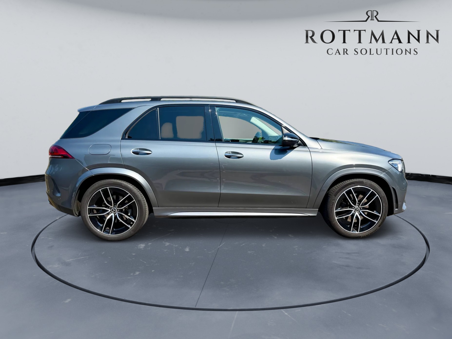 MERCEDES-BENZ GLE 350 d 4Matic AMG Line 9G-Tronic-image-4