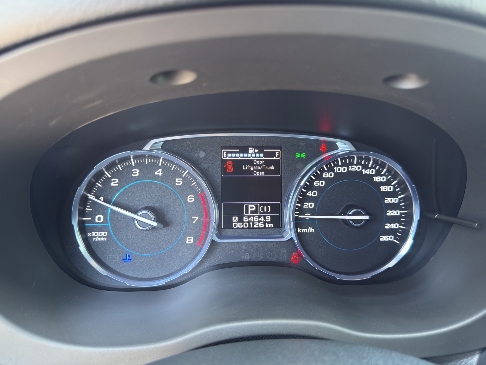 SUBARU Forester 2.0XT Luxury Lineartronic-image-8