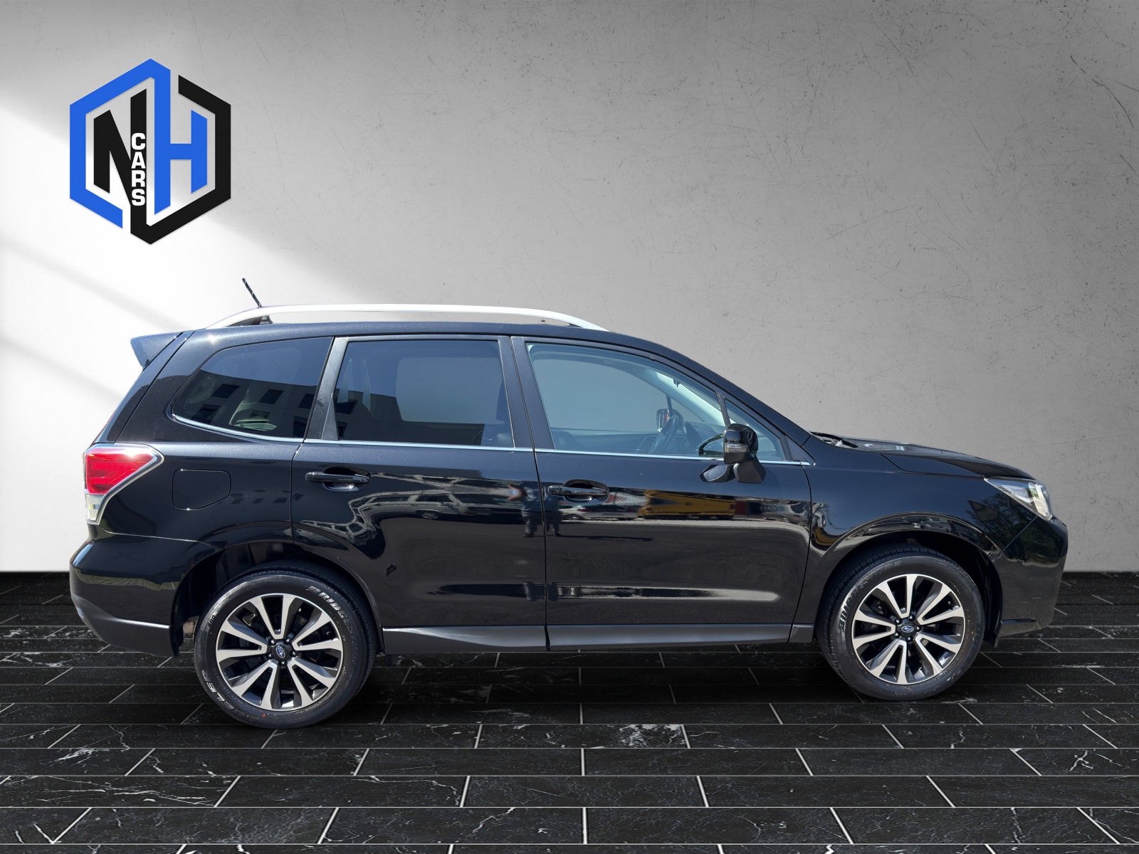 SUBARU Forester 2.0XT Luxury Lineartronic-image-3