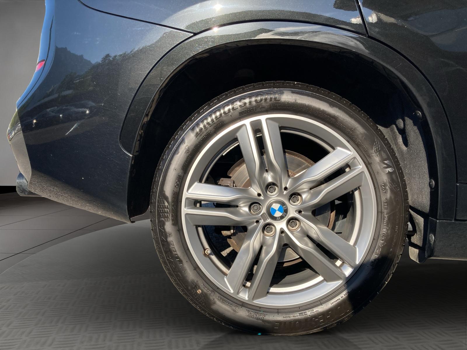 BMW X1 25i xDrive SAG-image-21