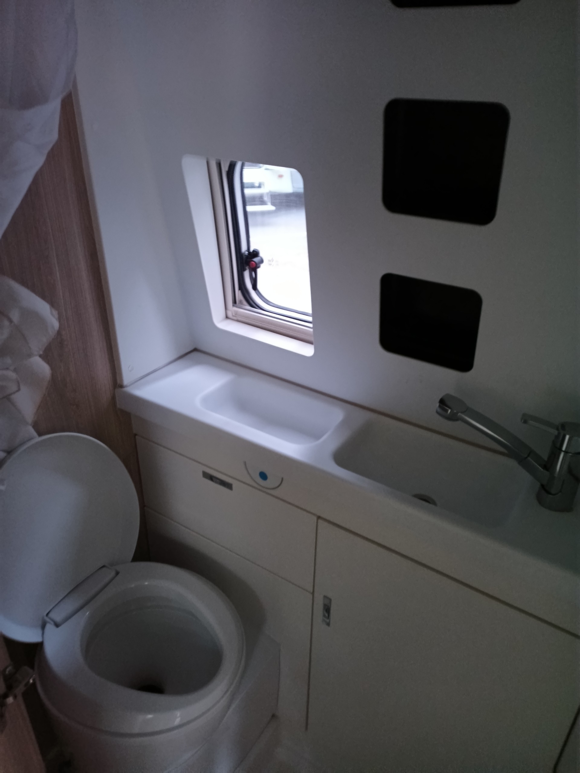 FIAT 2024 Fiat Ducato Weinsberg Carabus | Schaltgetriebe | Aufstelldach-image-6