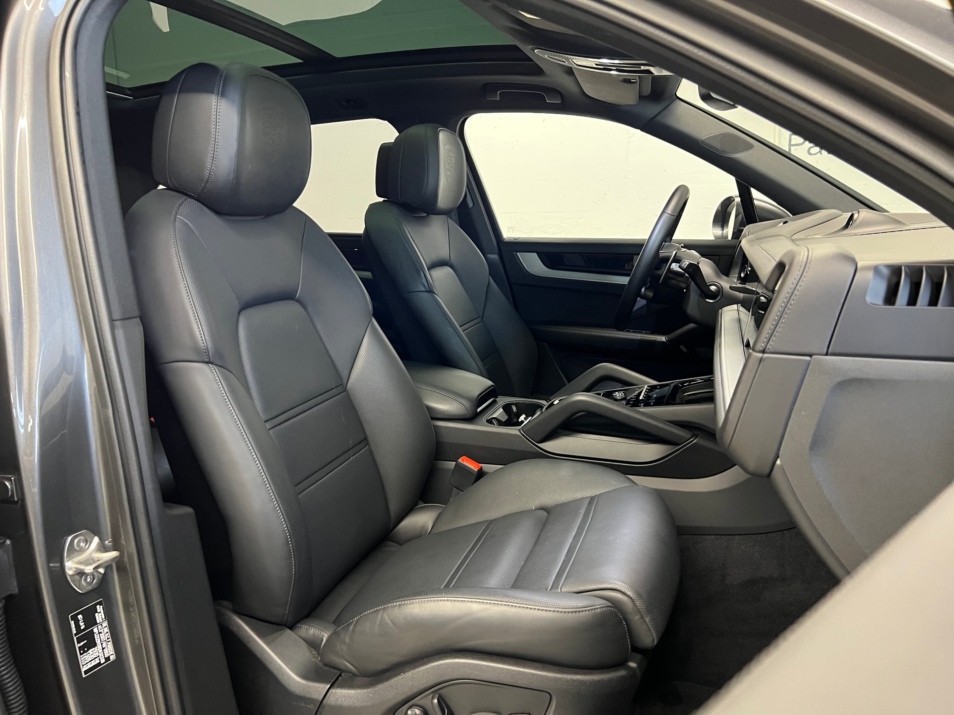 PORSCHE Cayenne 4.0 V8 S-image-5