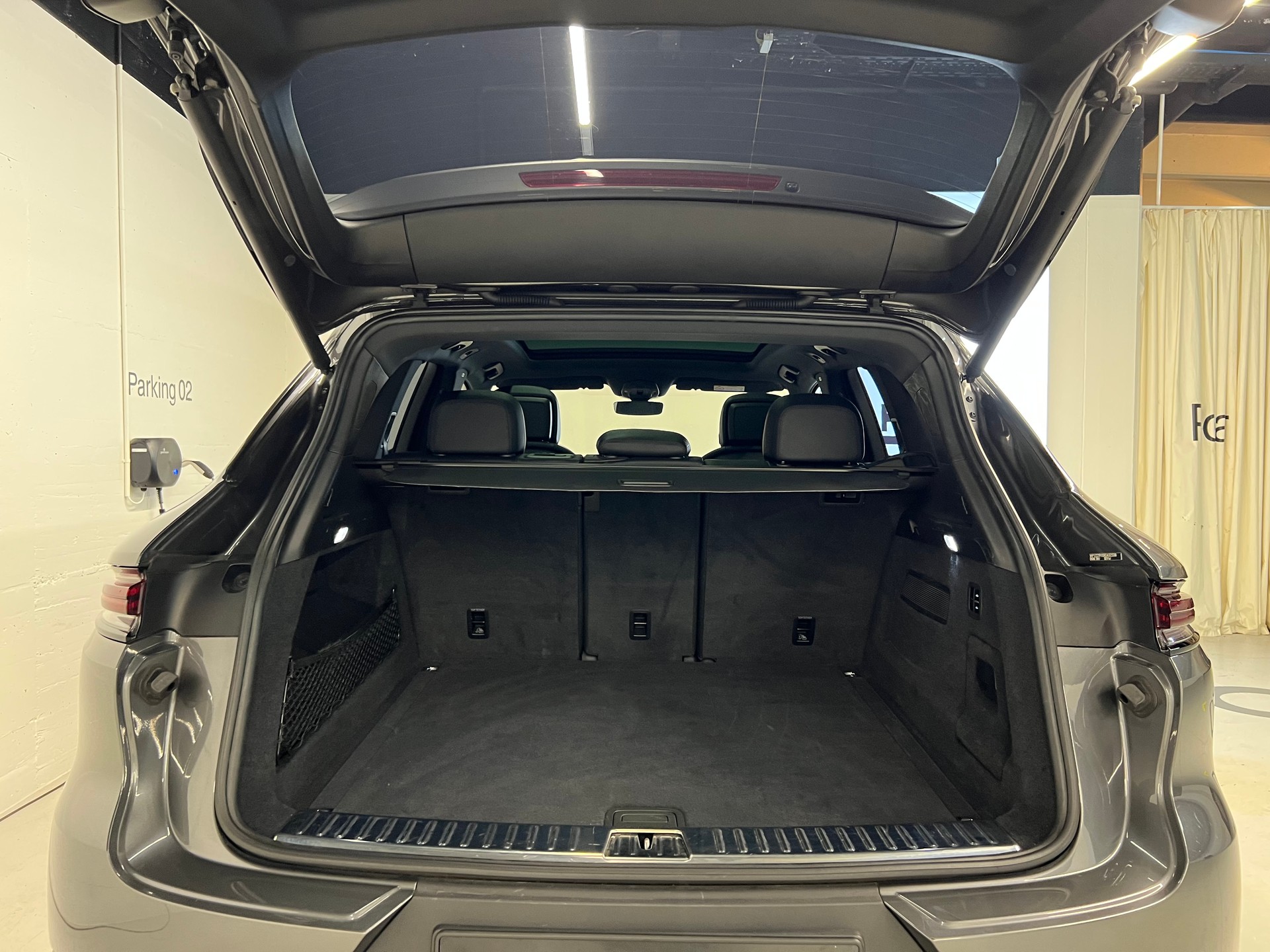 PORSCHE Cayenne 4.0 V8 S-image-11