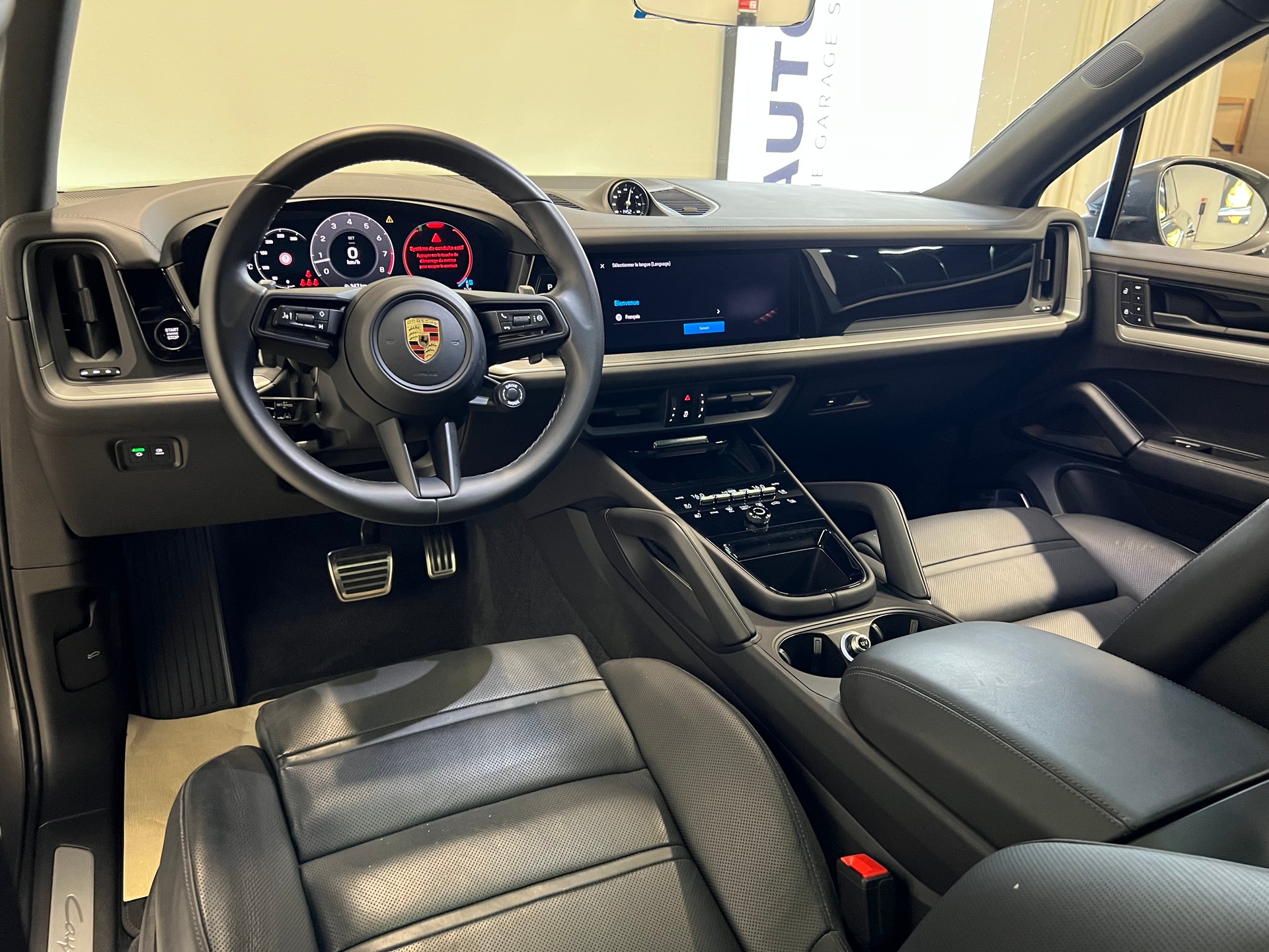 PORSCHE Cayenne 4.0 V8 S-showroom-element-2