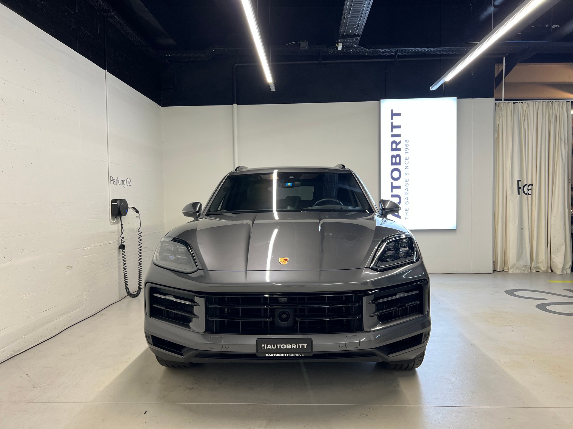 PORSCHE Cayenne 4.0 V8 S-image-9