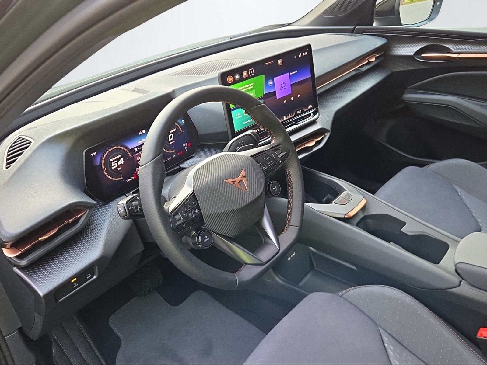 CUPRA Raval Launch Editions Dynamic-image-9