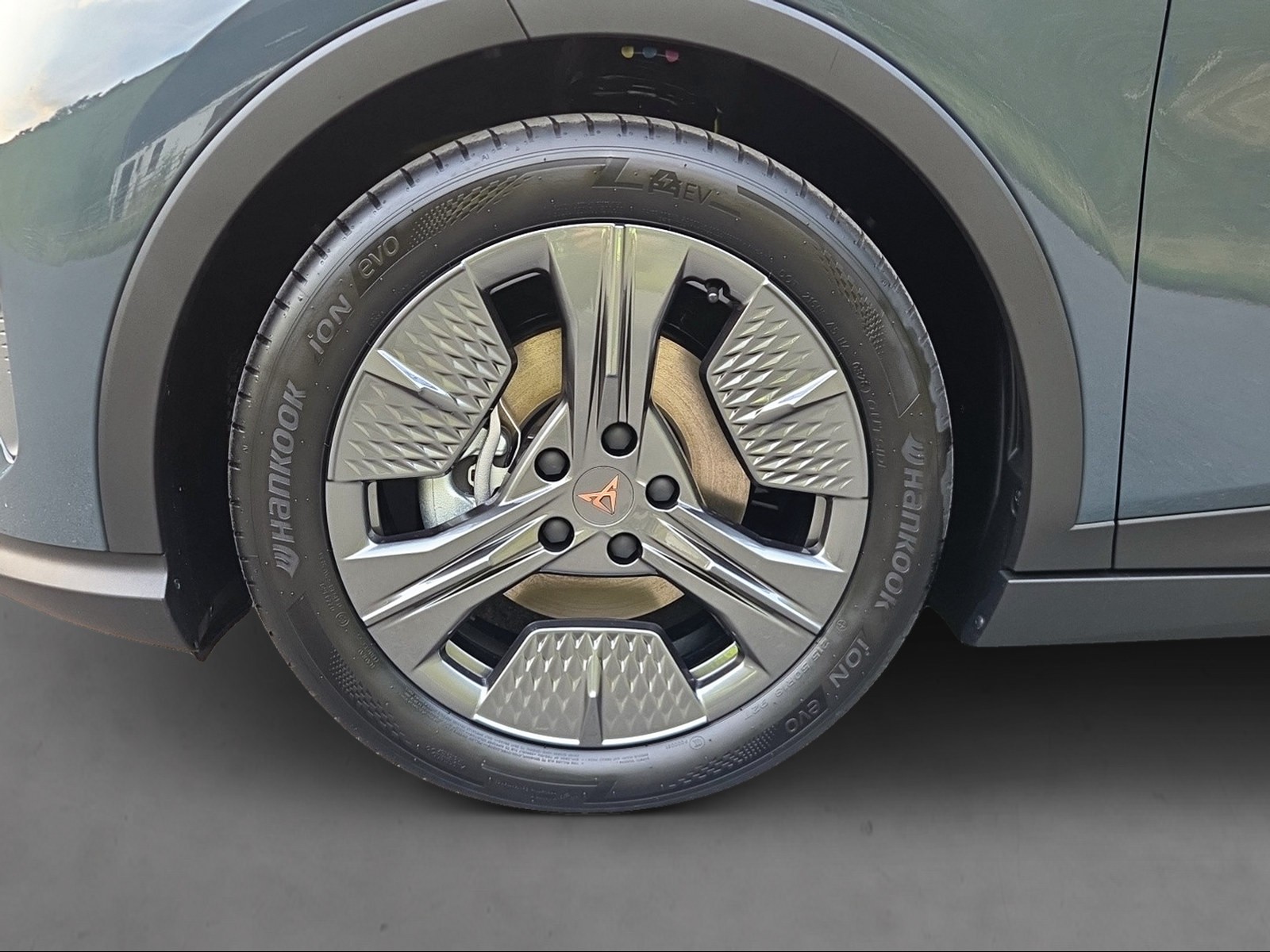 CUPRA Raval Launch Editions Dynamic-image-6