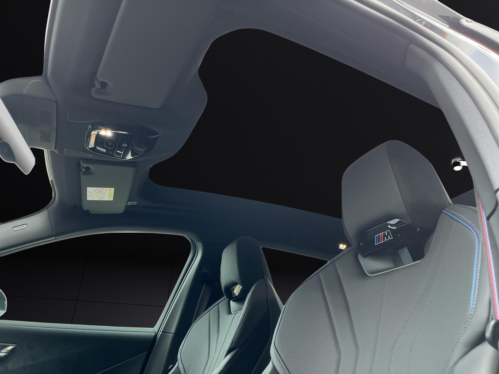 BMW iX3 50 xDrive-image-14