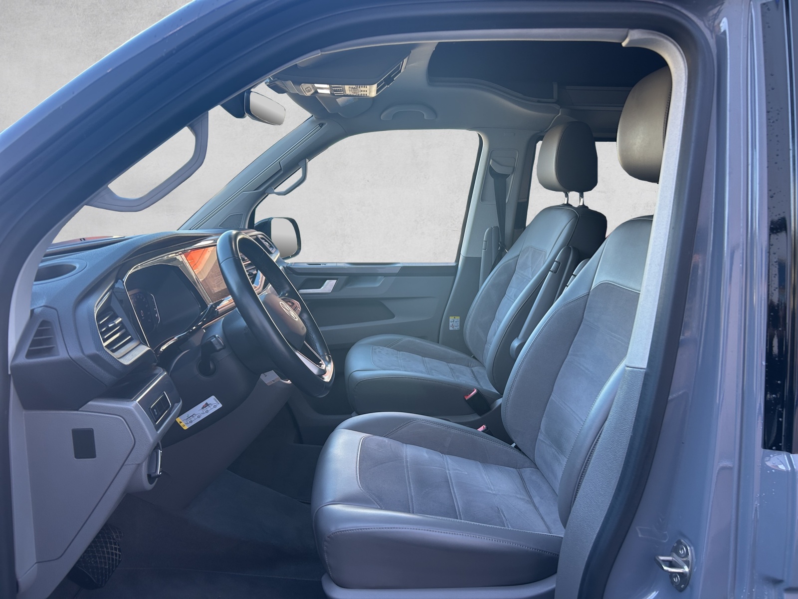 VW T6.1 California 2.0 Bi-TDI Ocean Edition Liberty 4Motion DSG-image-10