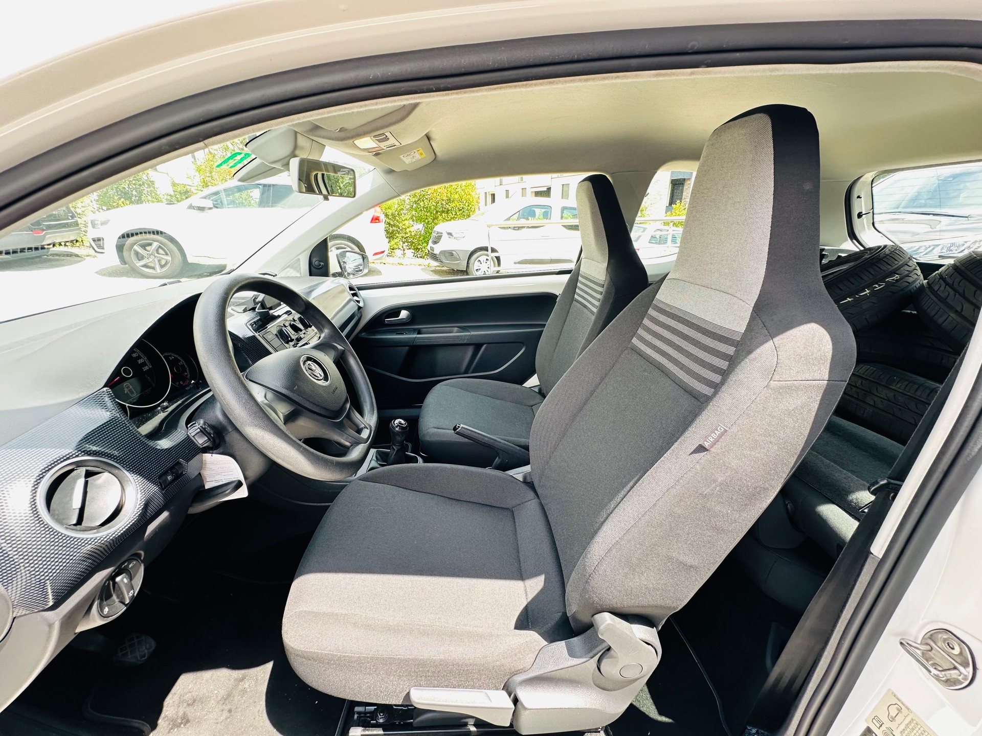 VW Up 1.0 MPI take up-image-10