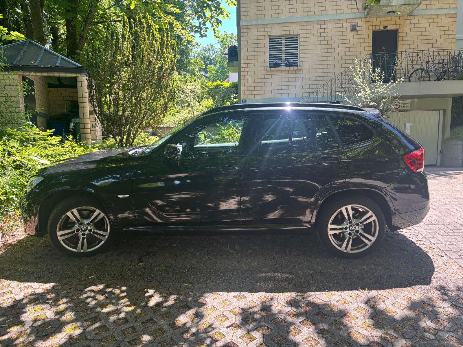 BMW 20d xDrive-image-0