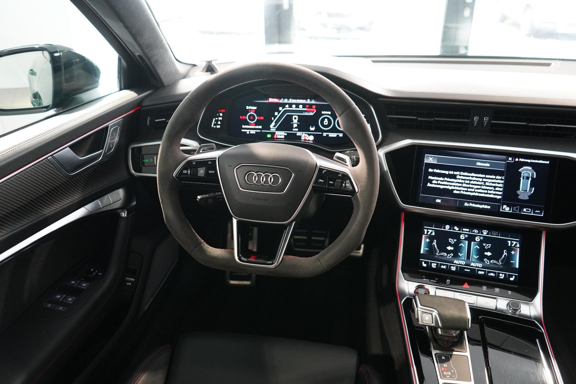 AUDI RS6 Avant 4.0 V8 TFSI performance quattro T-Tronic-image-6