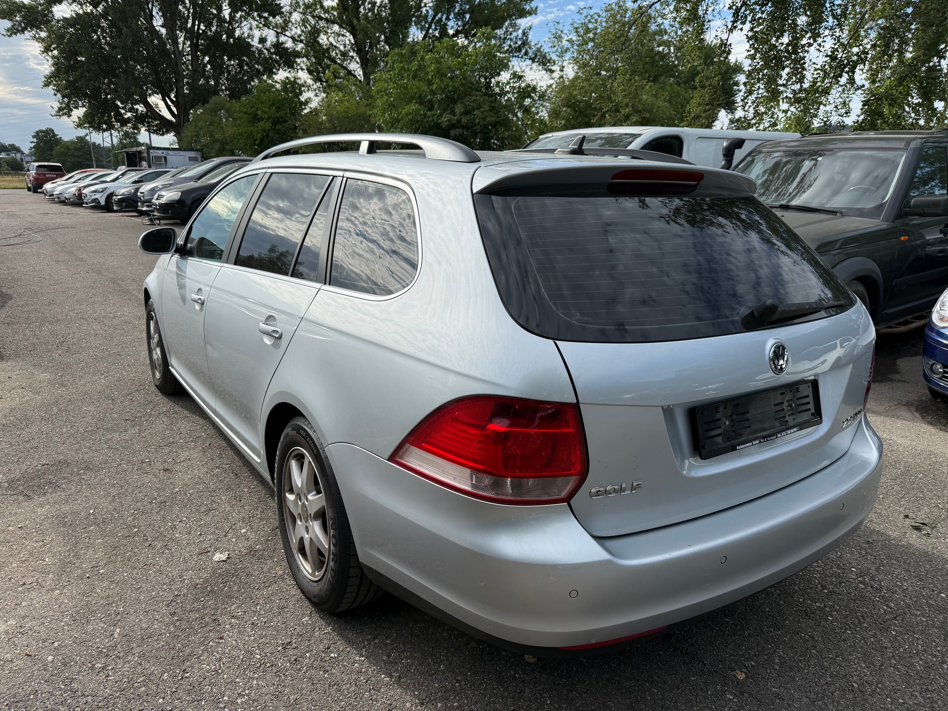 VW Golf Variant 2.0 TDI Comfortline DSG-image-3