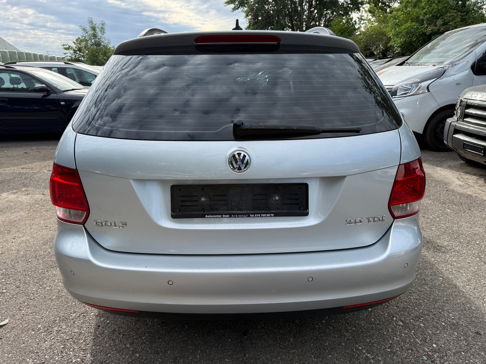 VW Golf Variant 2.0 TDI Comfortline DSG-image-4