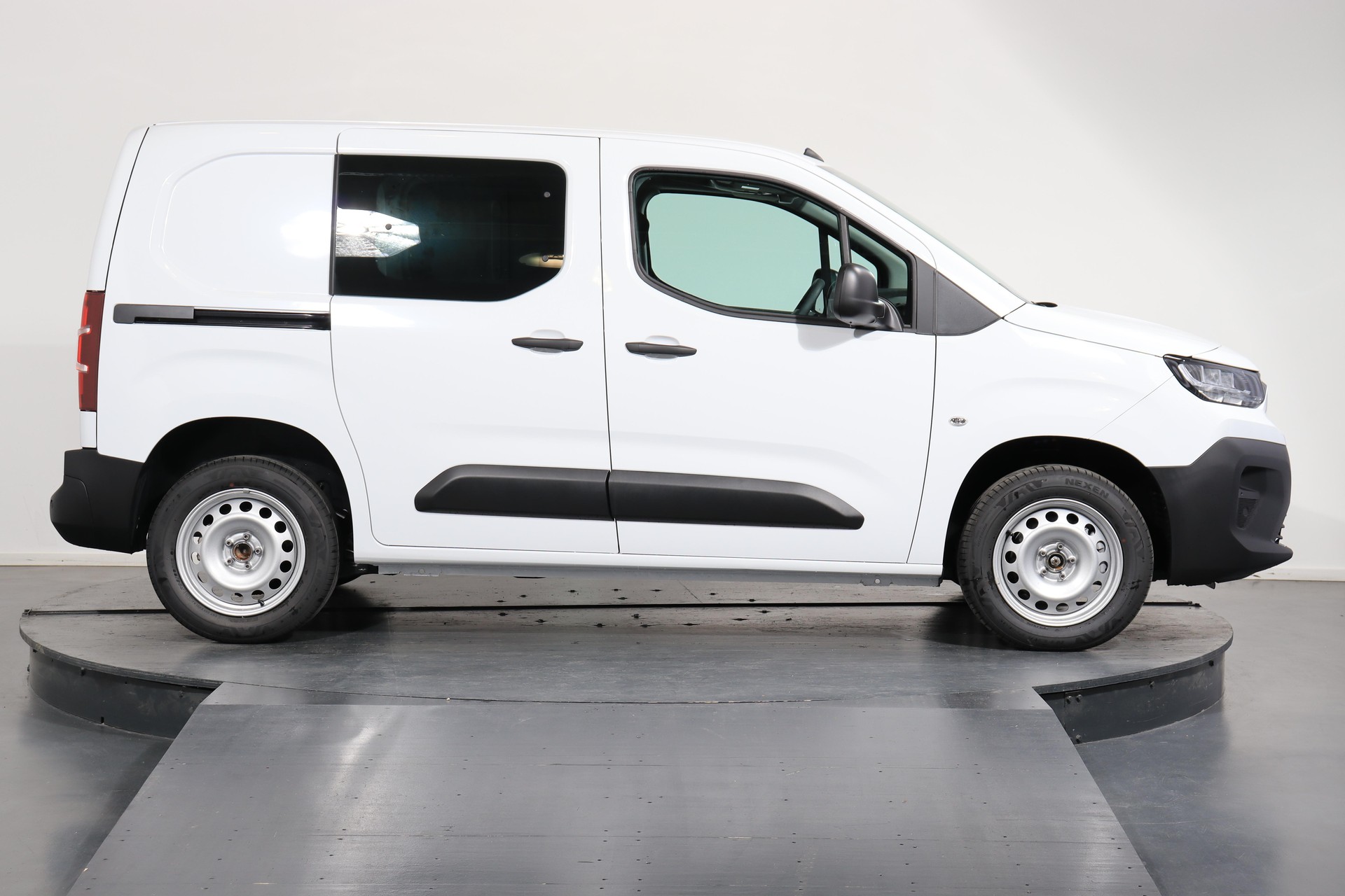 CITROEN Berlingo M erhöhte Nutzlast 1.5 BlueHDi 130 S/S-image-1