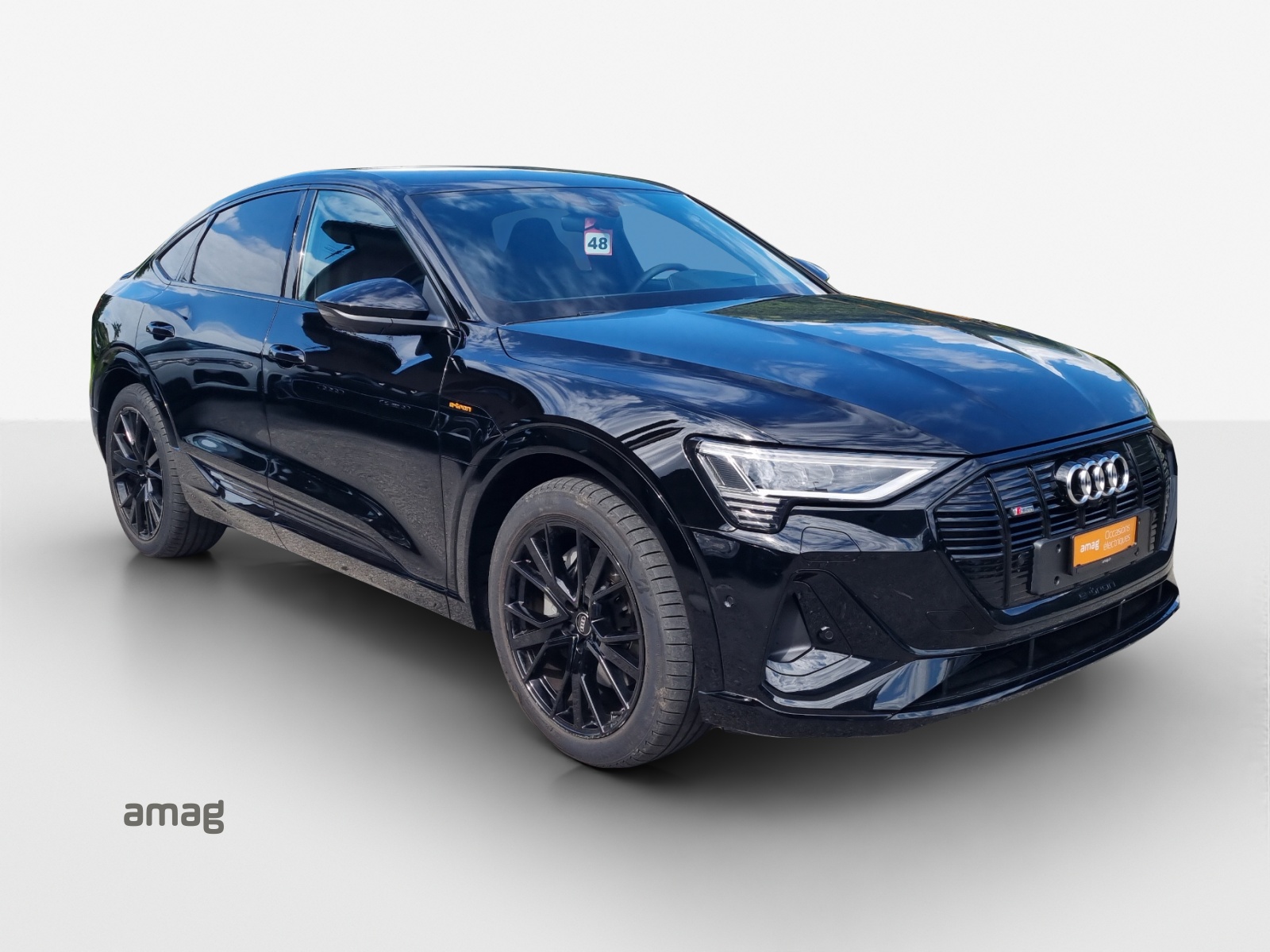 AUDI e-tron 55 Sportback S Line quattro-image-6