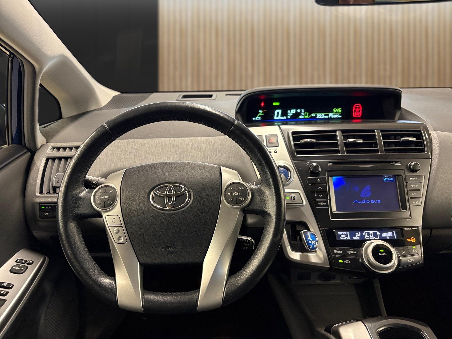 TOYOTA Prius+ 1.8 VVT-i HSD Sol-image-12