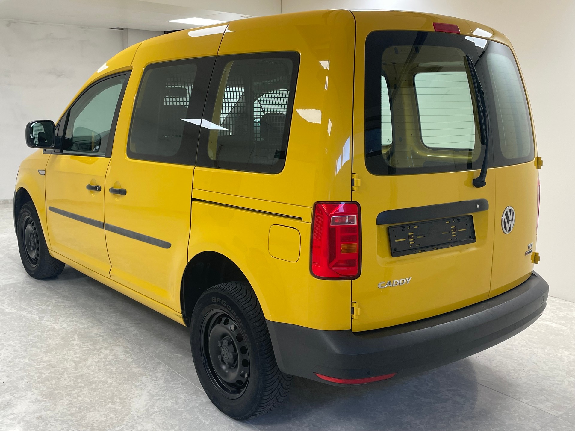 VW Caddy 2.0TDI BlueMotion Technology / Zahnriemen, Wasserpumpe, Kupplung und Zweimassenschwungrad neu-image-2