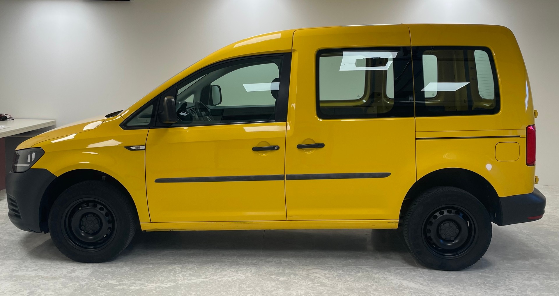 VW Caddy 2.0TDI BlueMotion Technology / Zahnriemen, Wasserpumpe, Kupplung und Zweimassenschwungrad neu-image-1