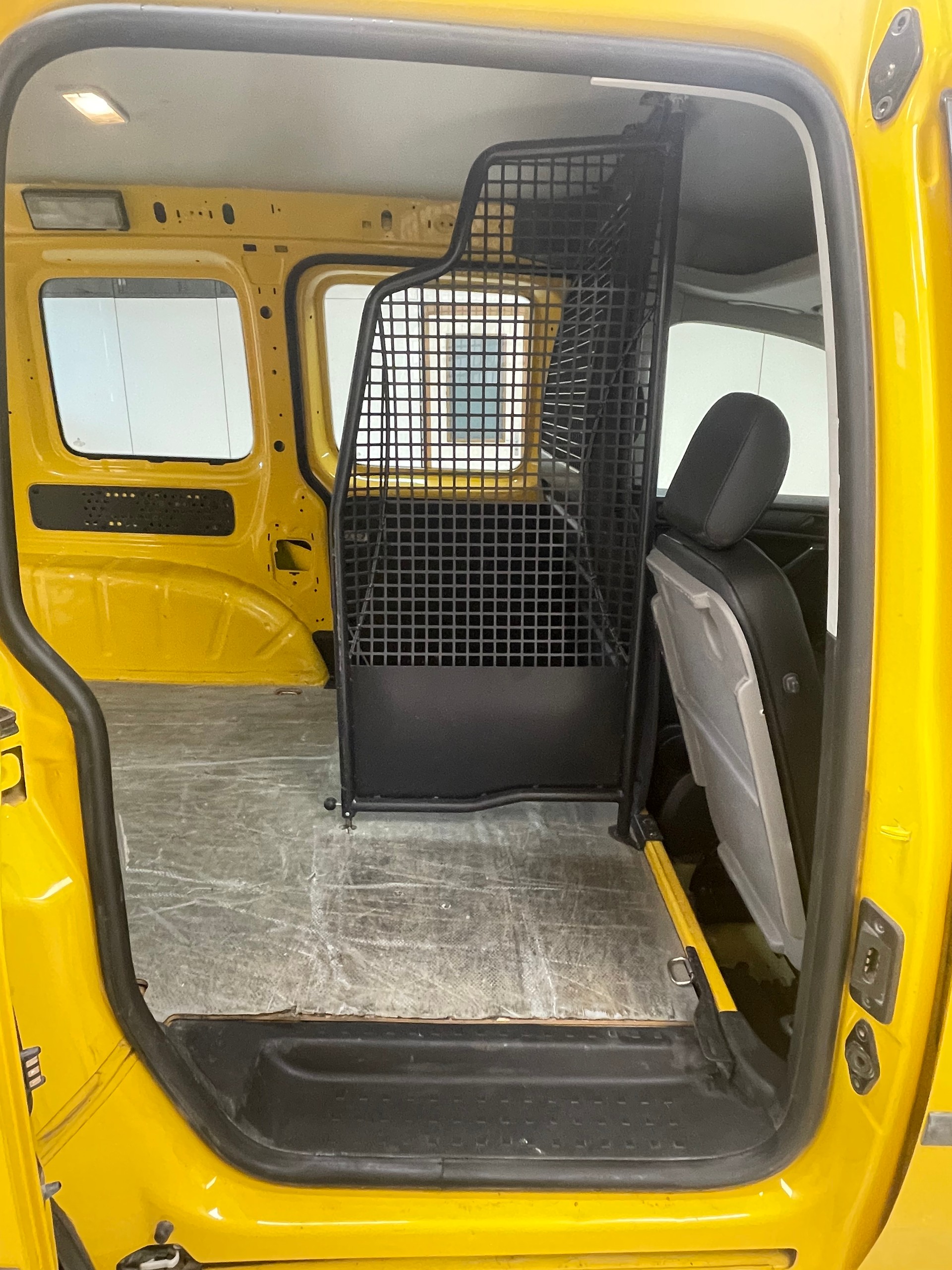 VW Caddy 2.0TDI BlueMotion Technology / Zahnriemen, Wasserpumpe, Kupplung und Zweimassenschwungrad neu-image-15