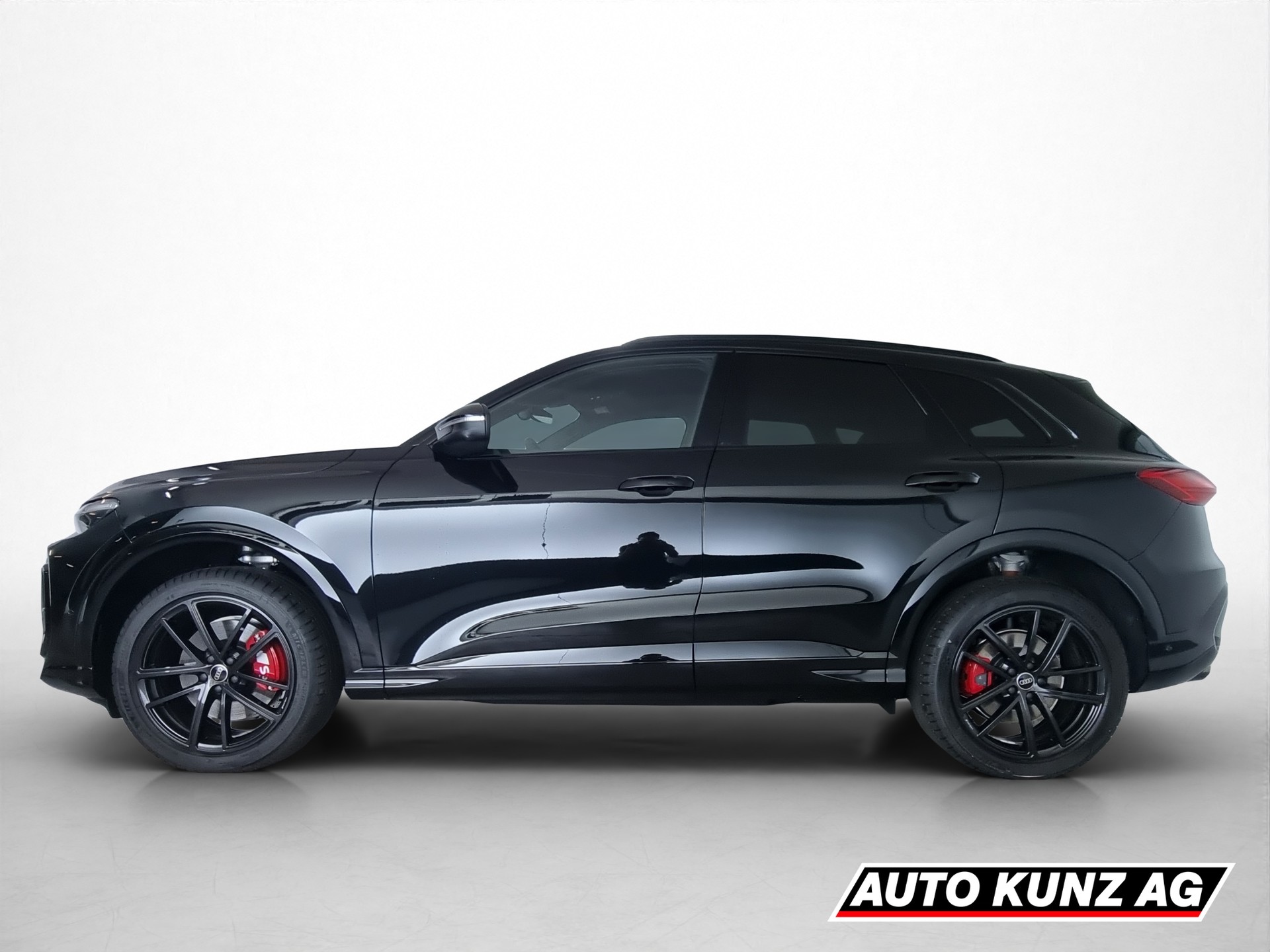 AUDI SQ5 TFSI quattro S-tronic-image-2