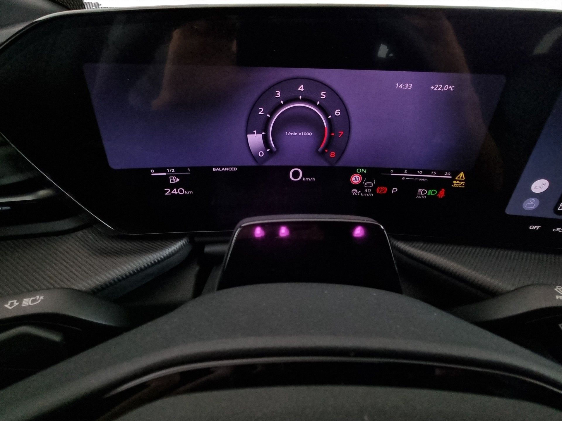 AUDI SQ5 TFSI quattro S-tronic-image-10