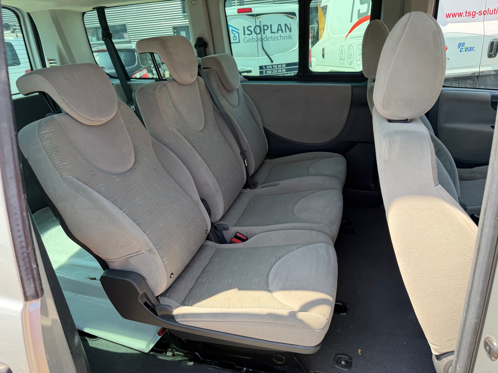 PEUGEOT Expert Tepee 2.0 HDi Loisirs L1-image-9