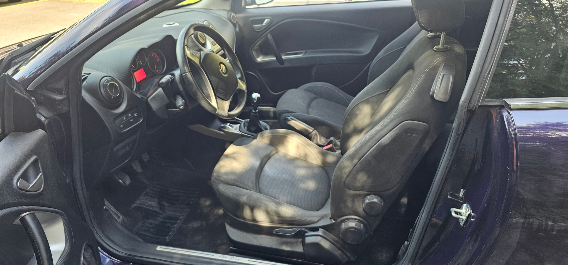 ALFA ROMEO MiTo 0.9 TwinAir Turbo Distinctive-image-5