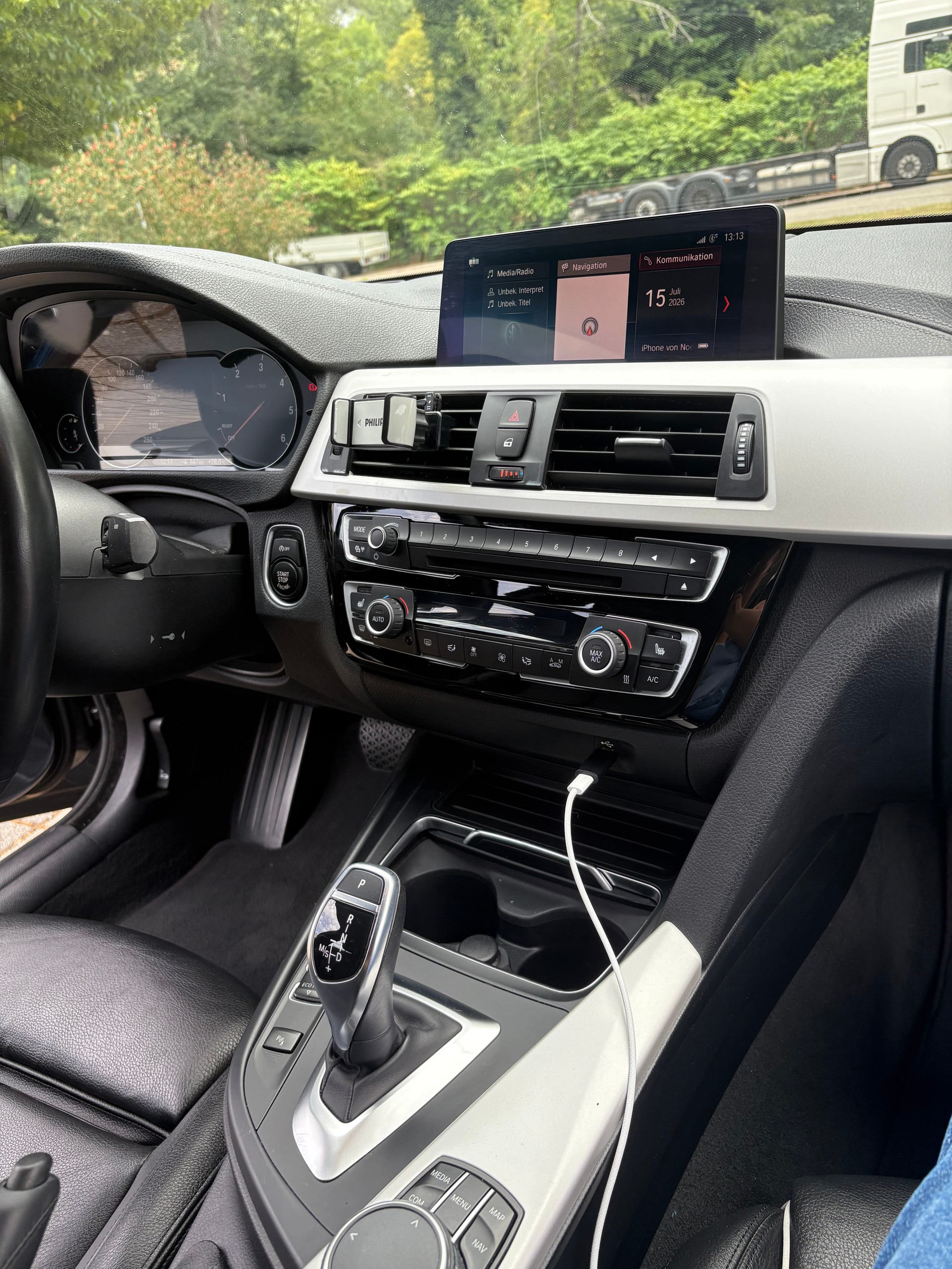 BMW 420d xDrive-image-5