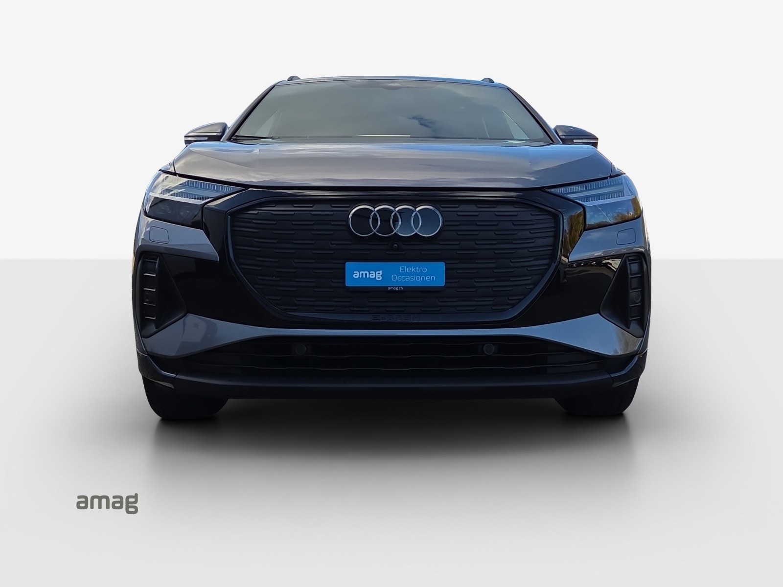 AUDI Q4 e-tron 45 Attraction quattro-image-7
