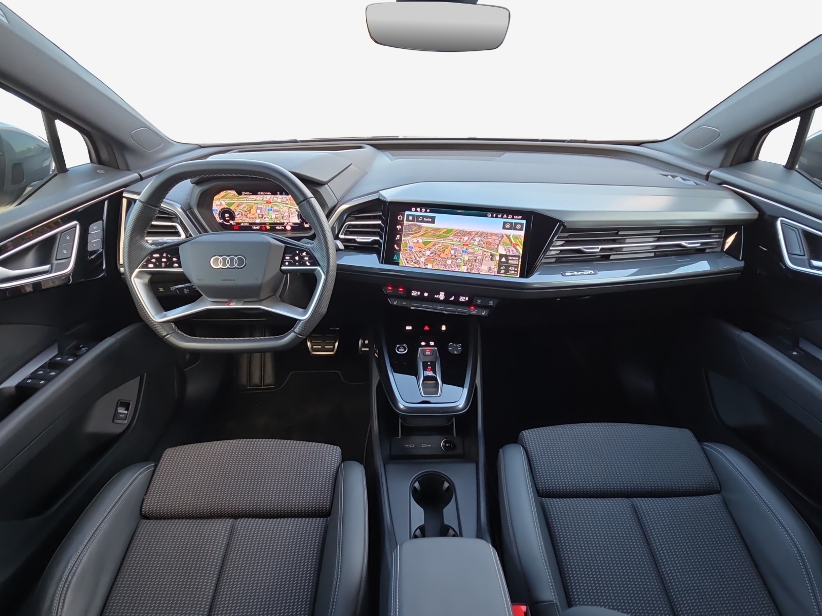 AUDI Q4 e-tron 45 Attraction quattro-image-9