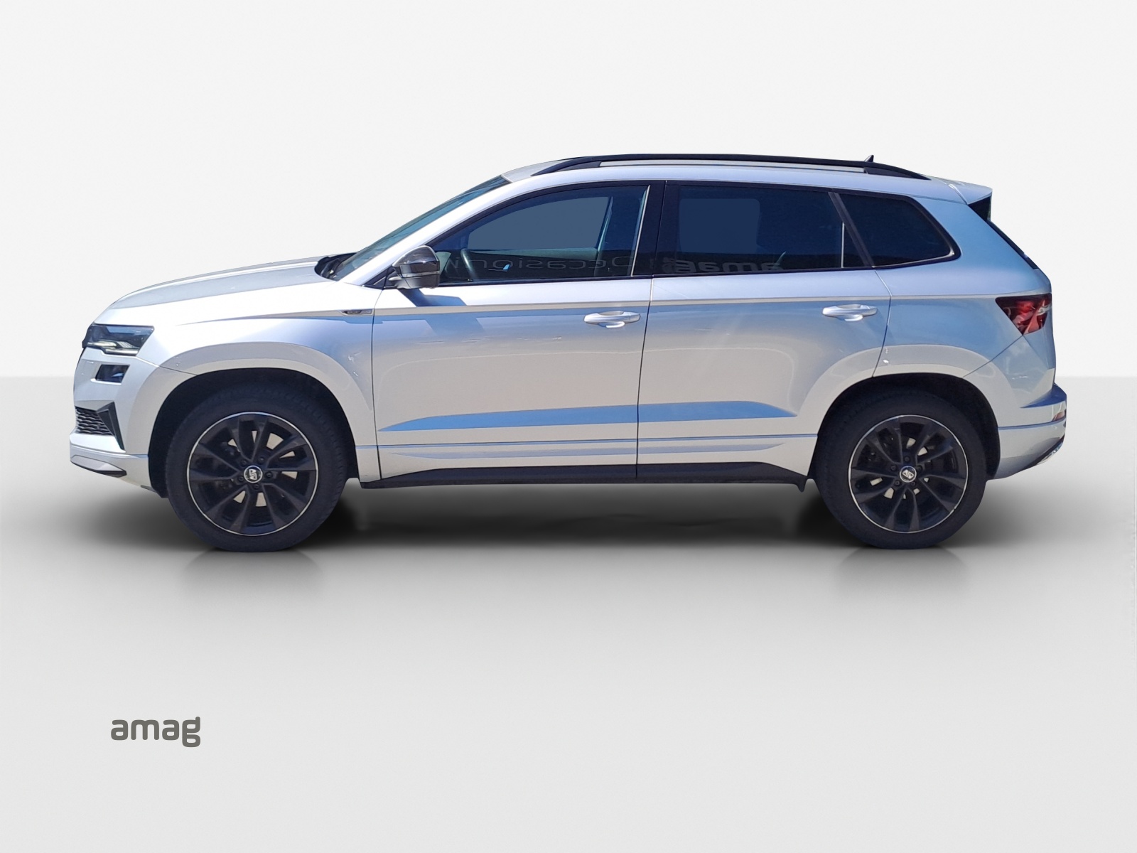 SKODA Karoq 1.5 TSI SportLine DSG-image-1