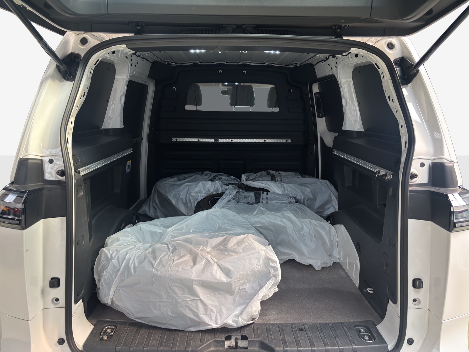VW ID. Buzz Cargo-image-12
