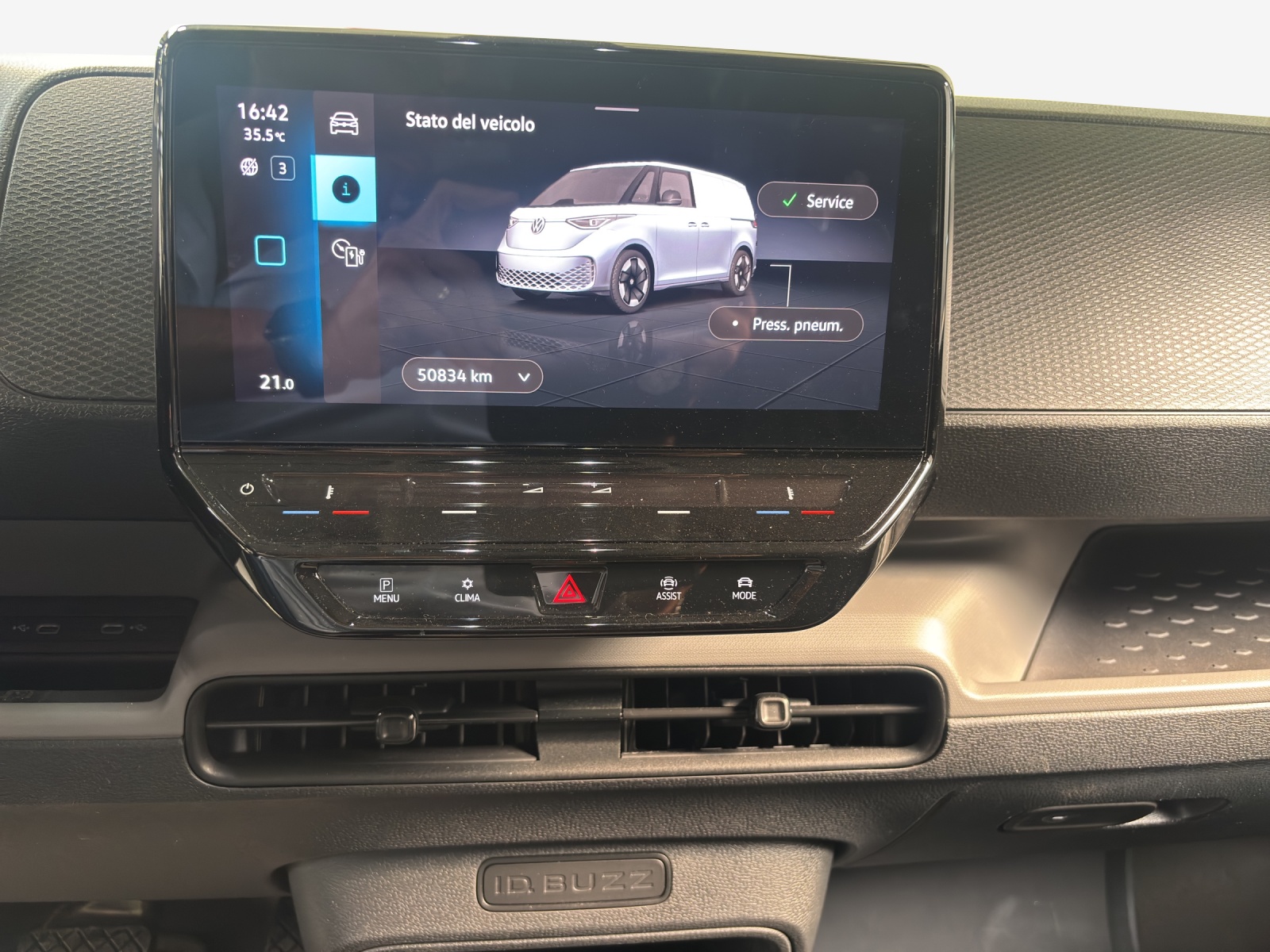 VW ID. Buzz Cargo-image-10