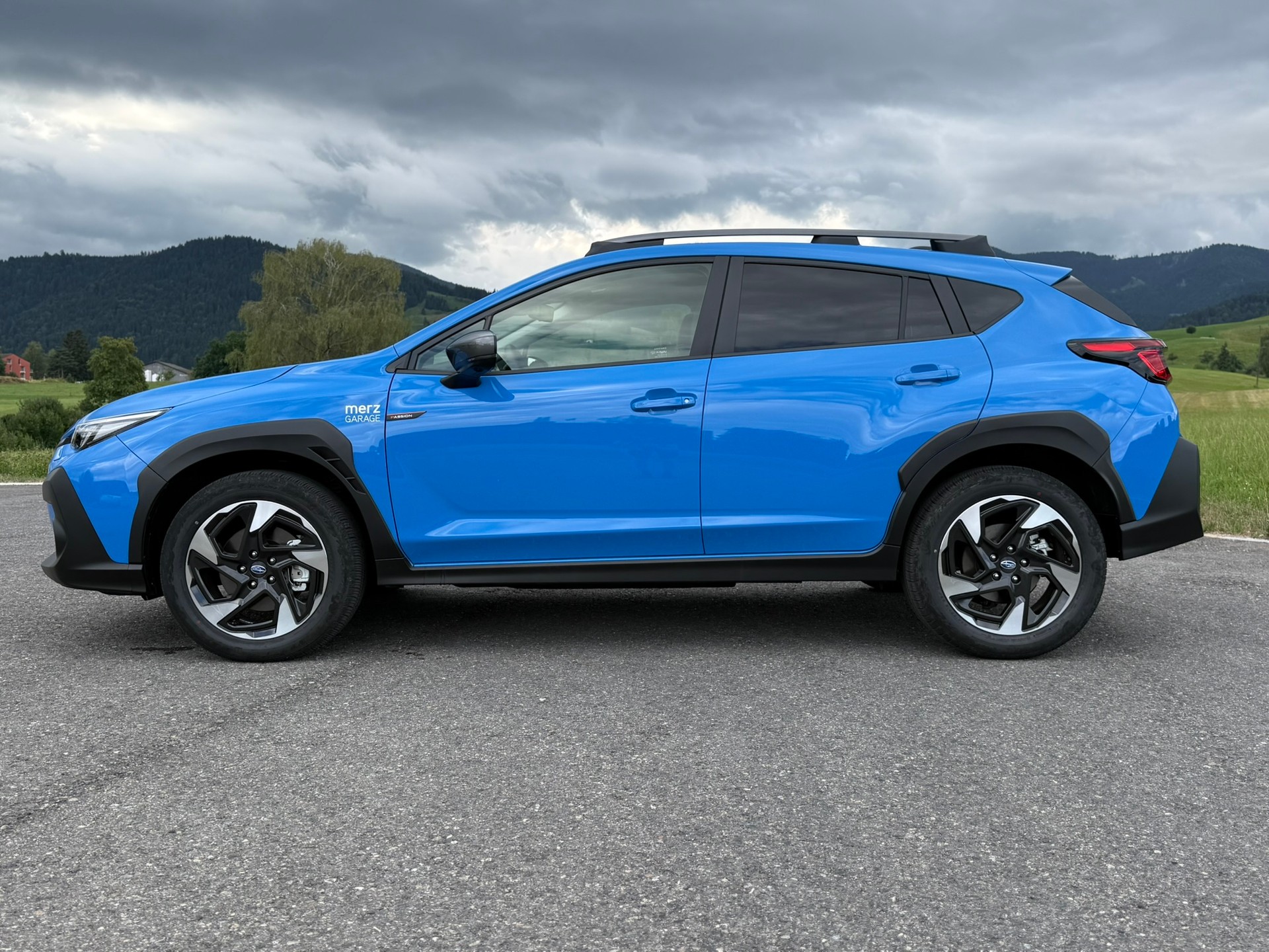 SUBARU Crosstrek 2.0 e-Boxer Passion AWD Lineartronic-image-5