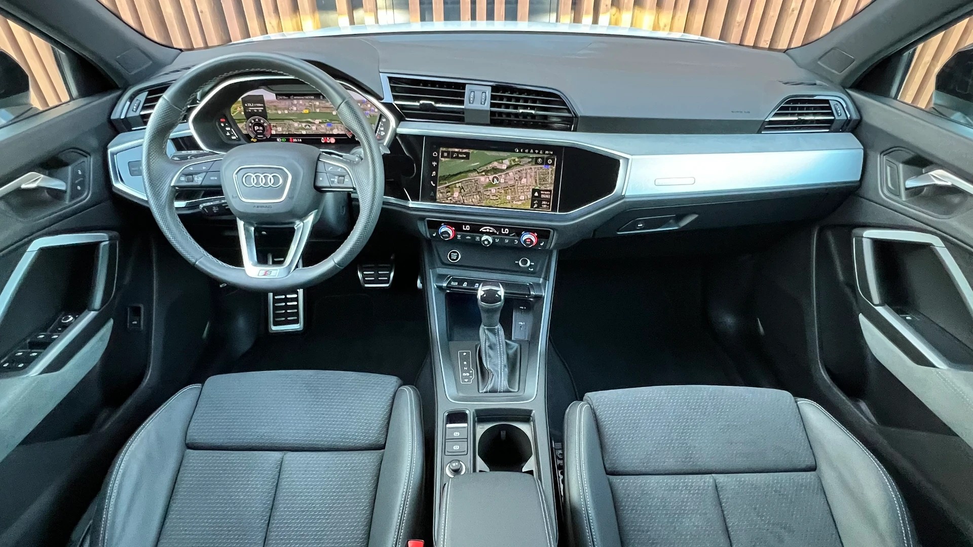 AUDI Q3 SPORTBACK 40 TFSI S LINE BLACK QUATTRO S-TRONIC l 190 PS-image-19
