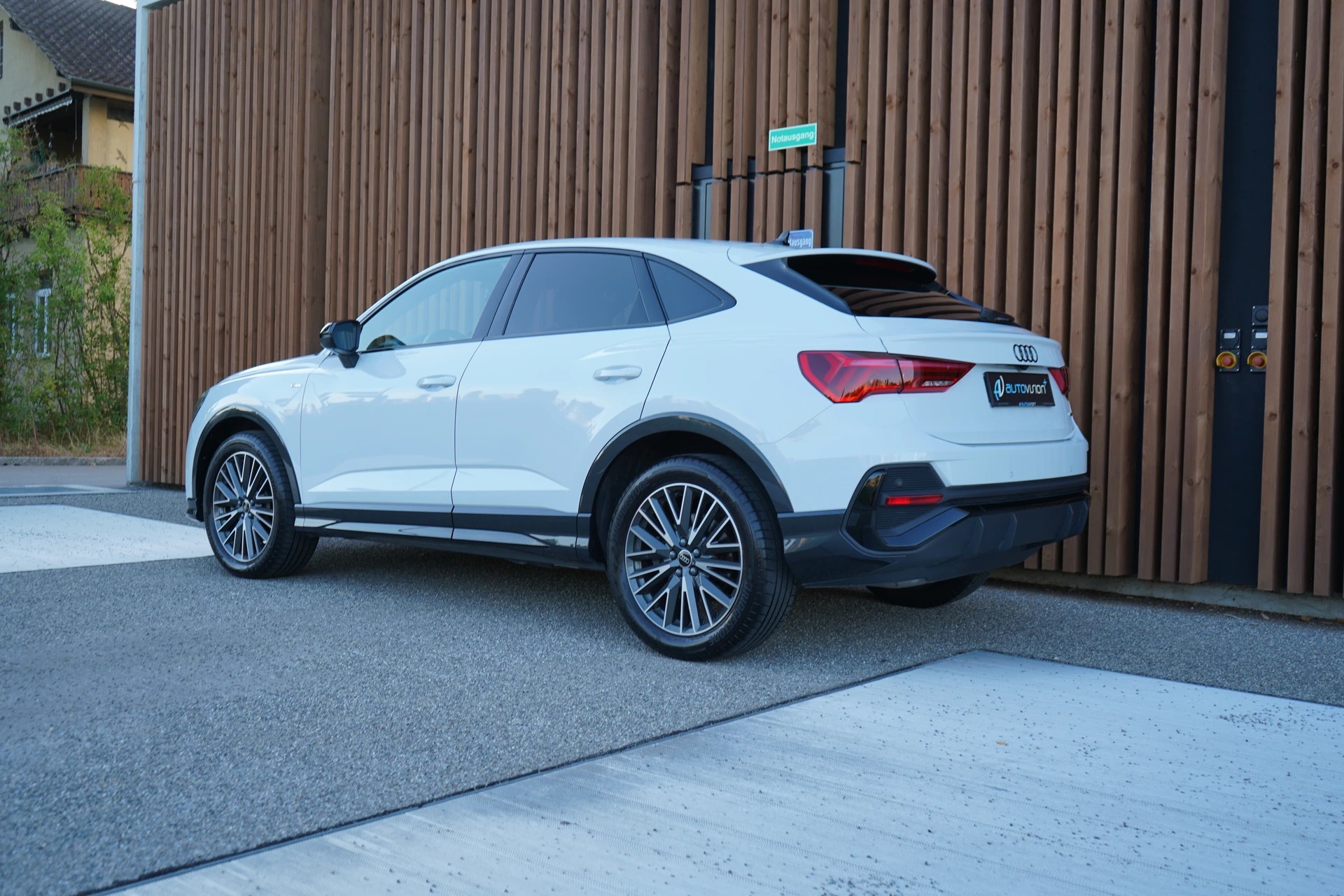 AUDI Q3 SPORTBACK 40 TFSI S LINE BLACK QUATTRO S-TRONIC l 190 PS-image-5