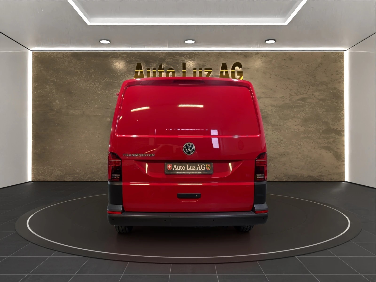 VW T6.1 2.0 TDI DSG-image-2